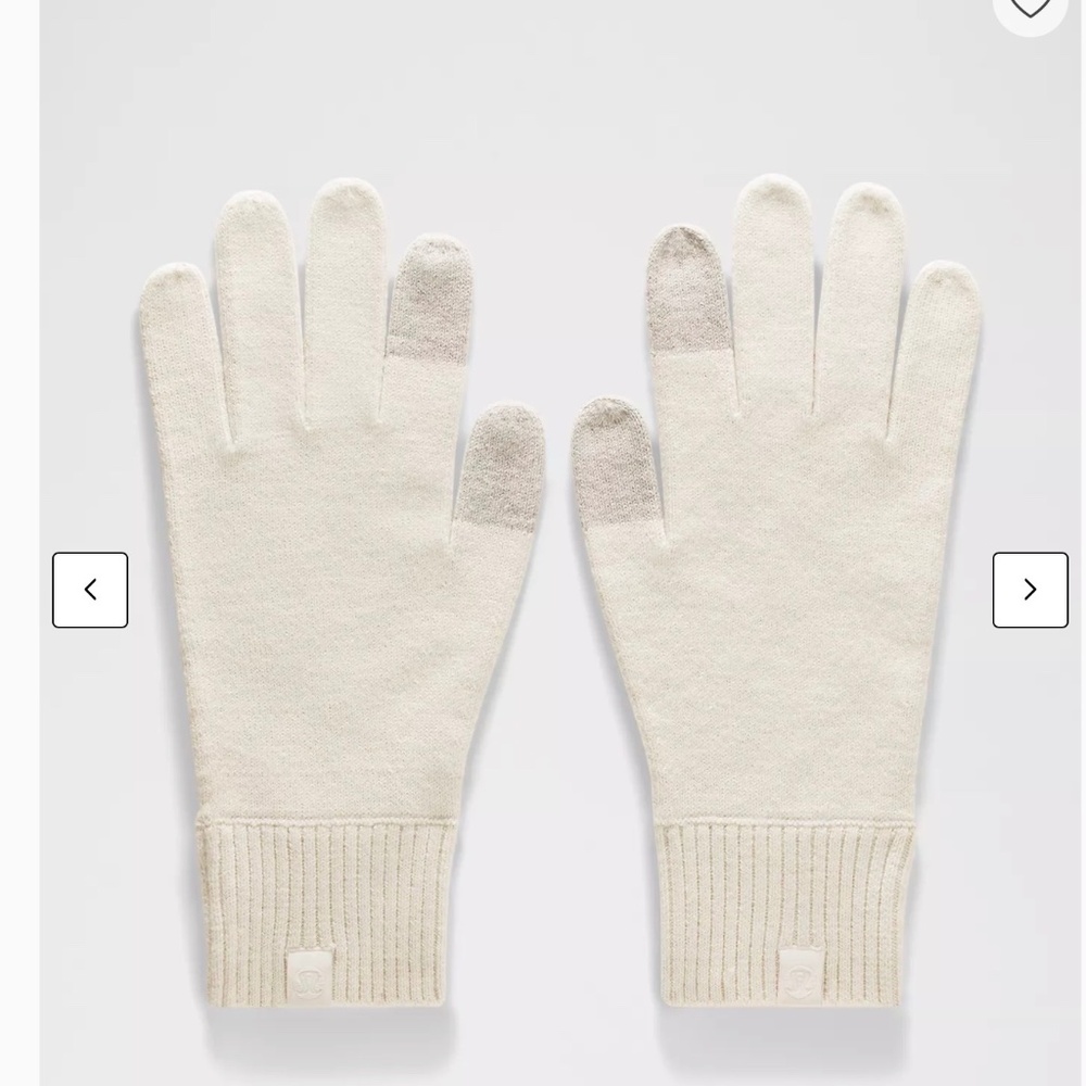 Lululemon Warm Revelation Gloves ColourHeathered Light Ivory NWT
